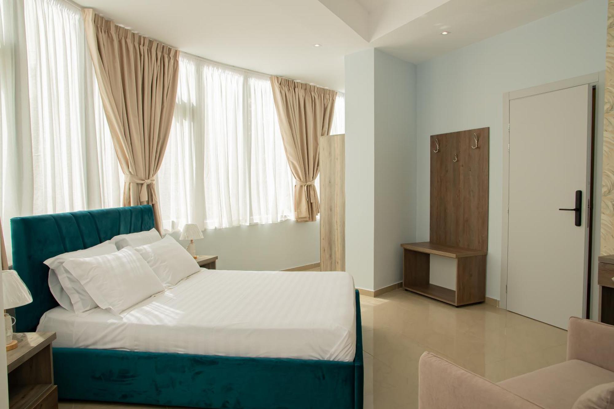 Alv Rent Rooms Vlorë Exteriér fotografie