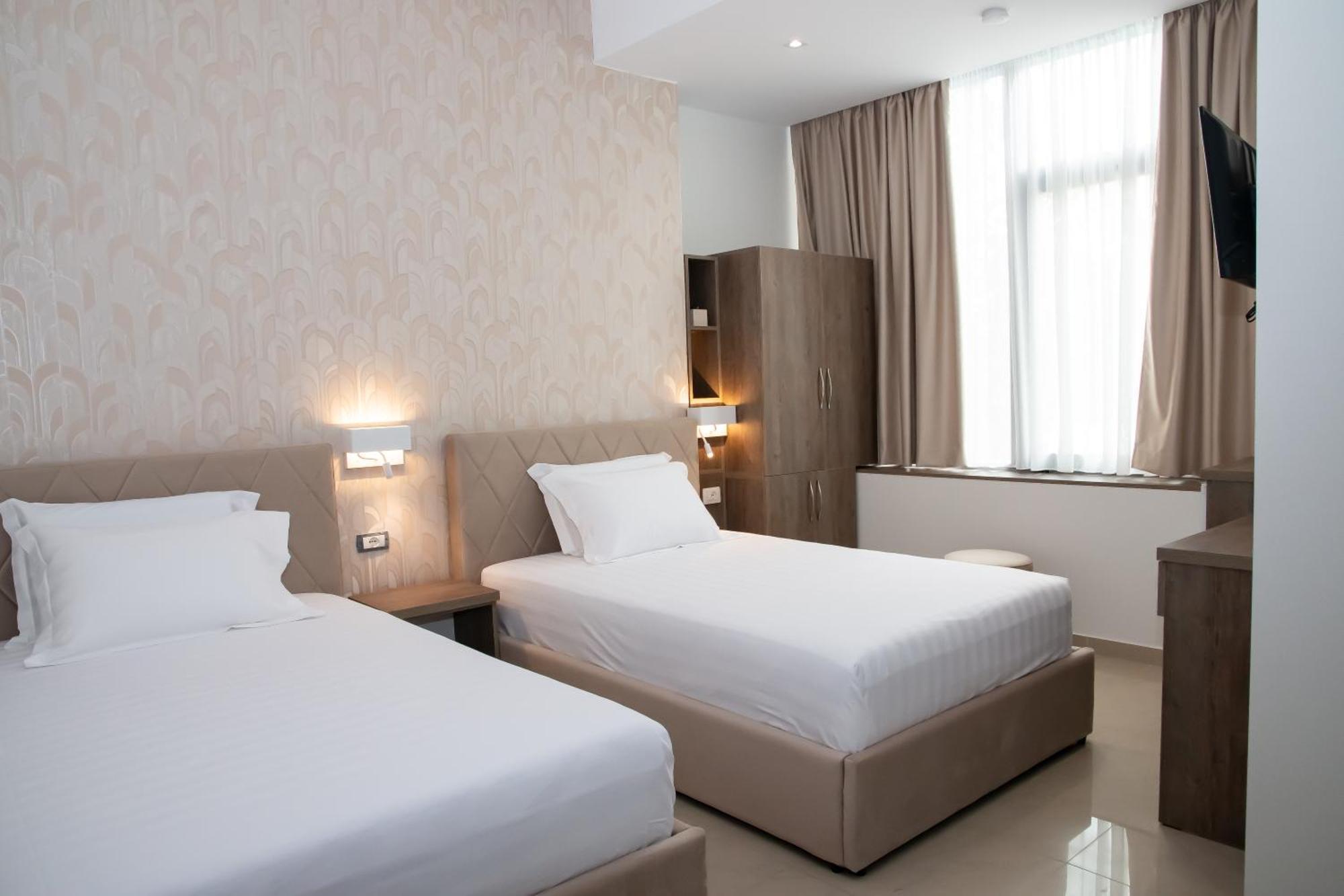 Alv Rent Rooms Vlorë Exteriér fotografie