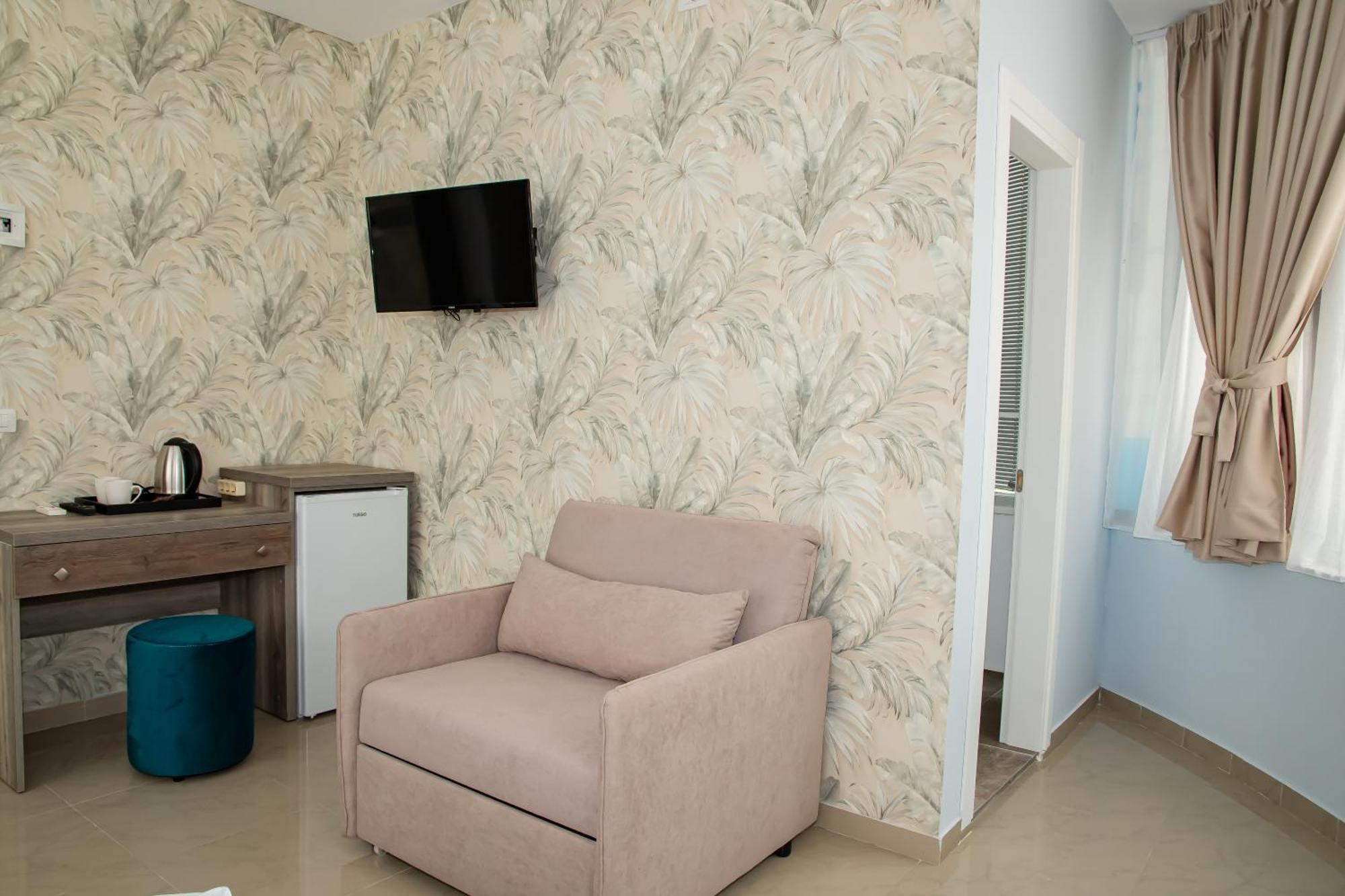 Alv Rent Rooms Vlorë Exteriér fotografie