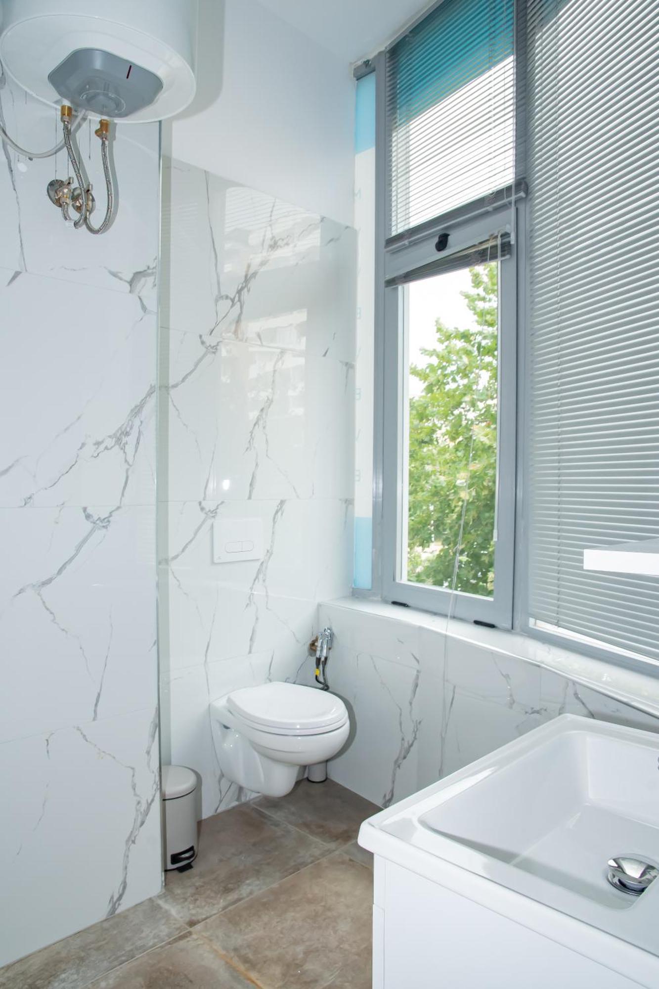 Alv Rent Rooms Vlorë Exteriér fotografie