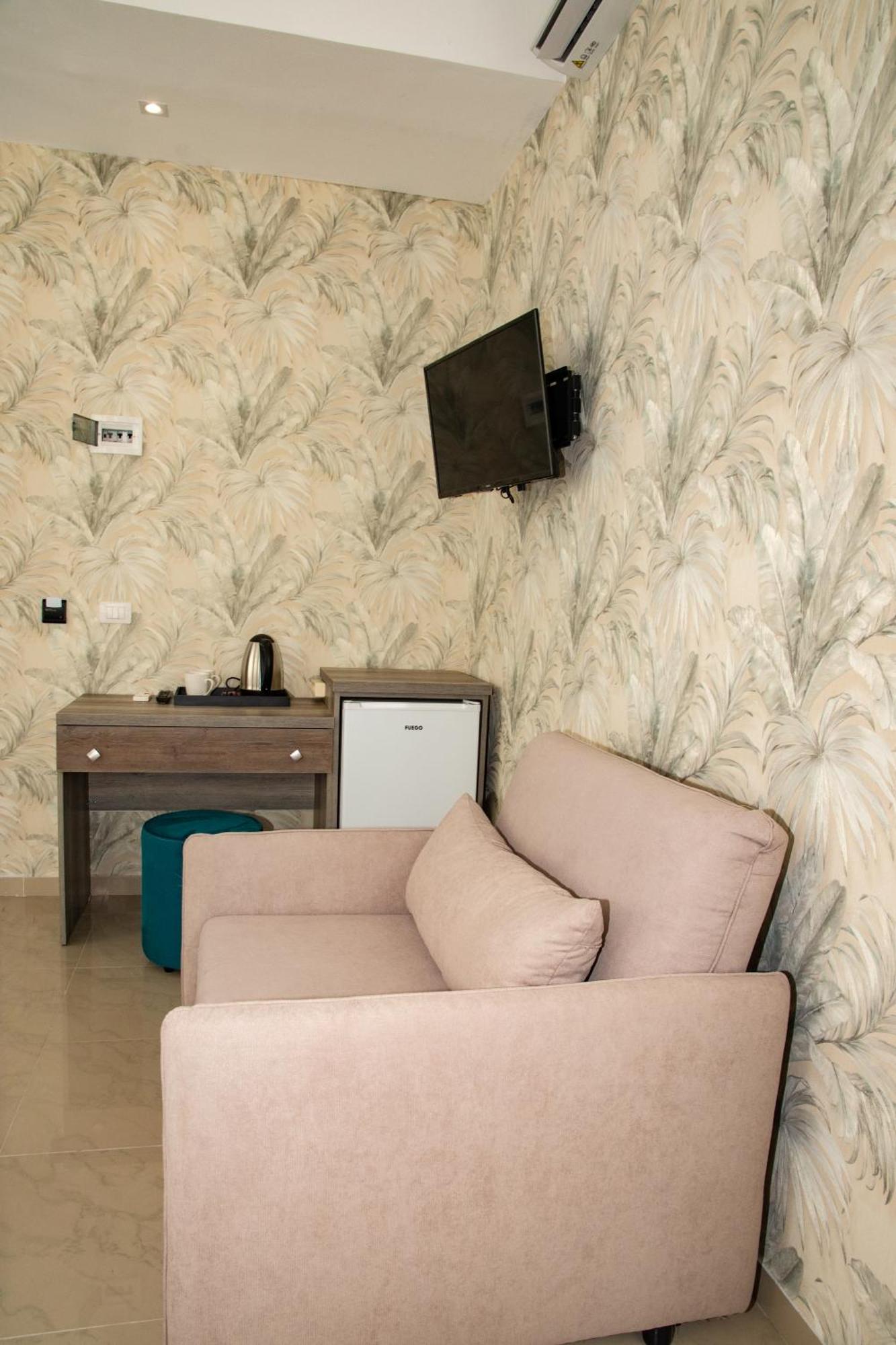 Alv Rent Rooms Vlorë Exteriér fotografie